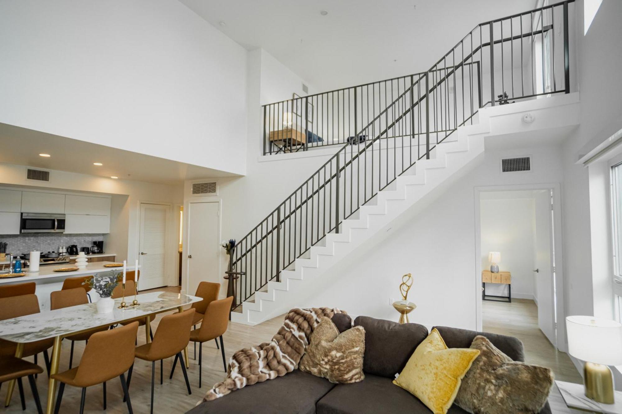 Hotel Chic Urban Retreat In Heart Of La, 2 Bedroom And 1 Loft Los Angeles